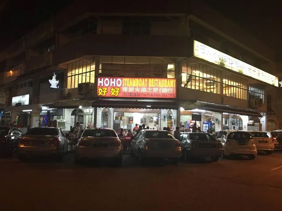 Apartment 10Pax 4 Room Hidden Gem Sri Petaling 3 Min Bukit Jalil Stadium Kuala Lumpur