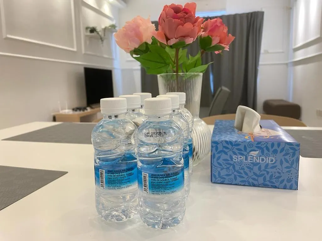 10Pax 4 Room Hidden Gem Sri Petaling 3 Min Bukit Jalil Stadium Kuala Lumpur Apartment
